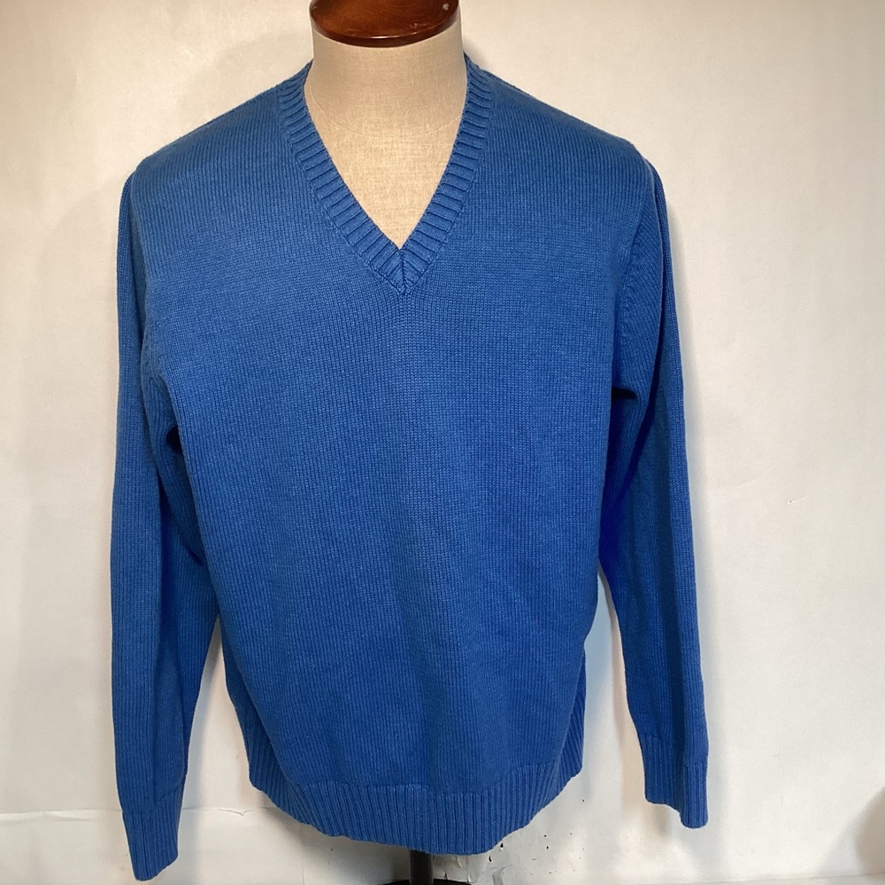 Men’s L.L. Bean Men's V-Neck Cotton Sweater in Blue Size XL